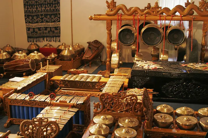 Alat musik Gamelan Kyai Bangka